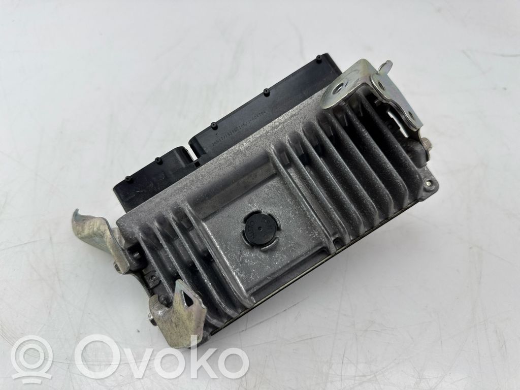 Toyota C-HR I Engine control unit/module 