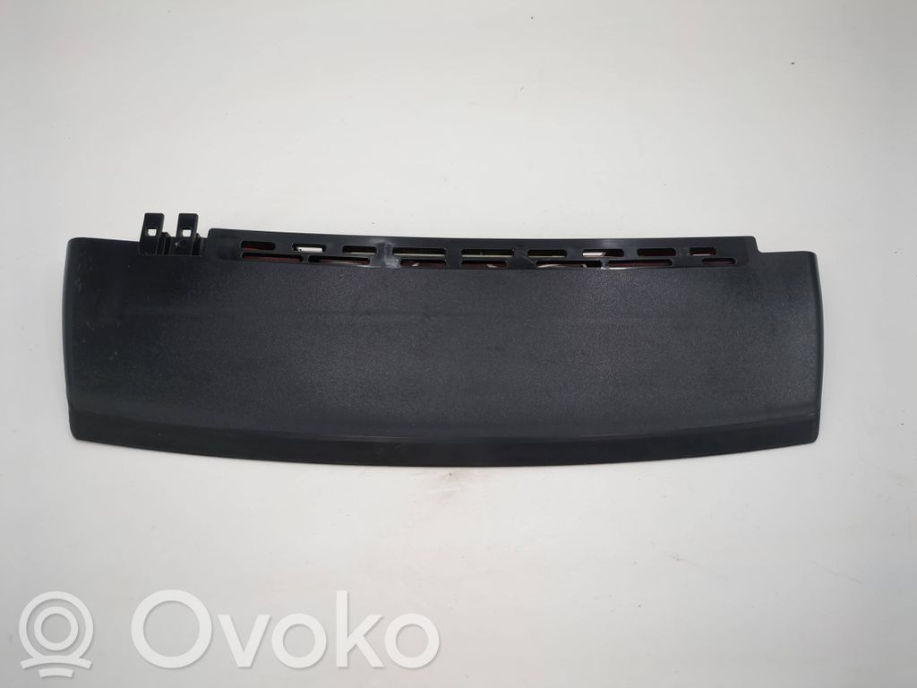Audi A3 8Y Kolmas/lisäjarruvalo 