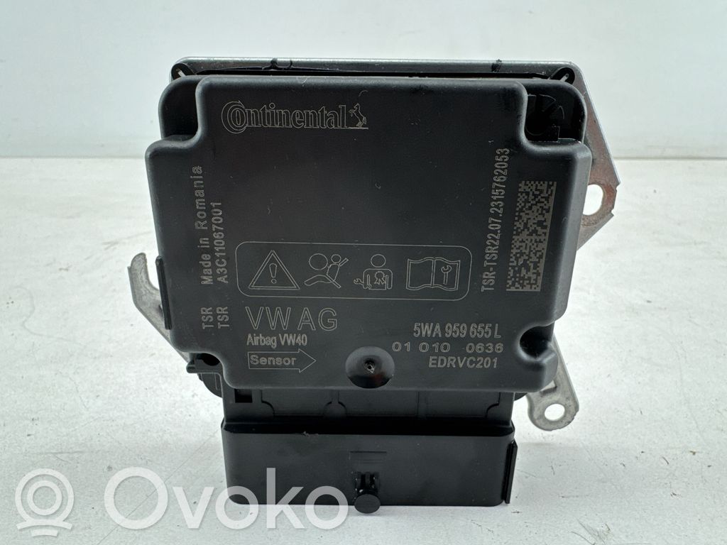 Audi A3 8Y Airbag control unit/module 