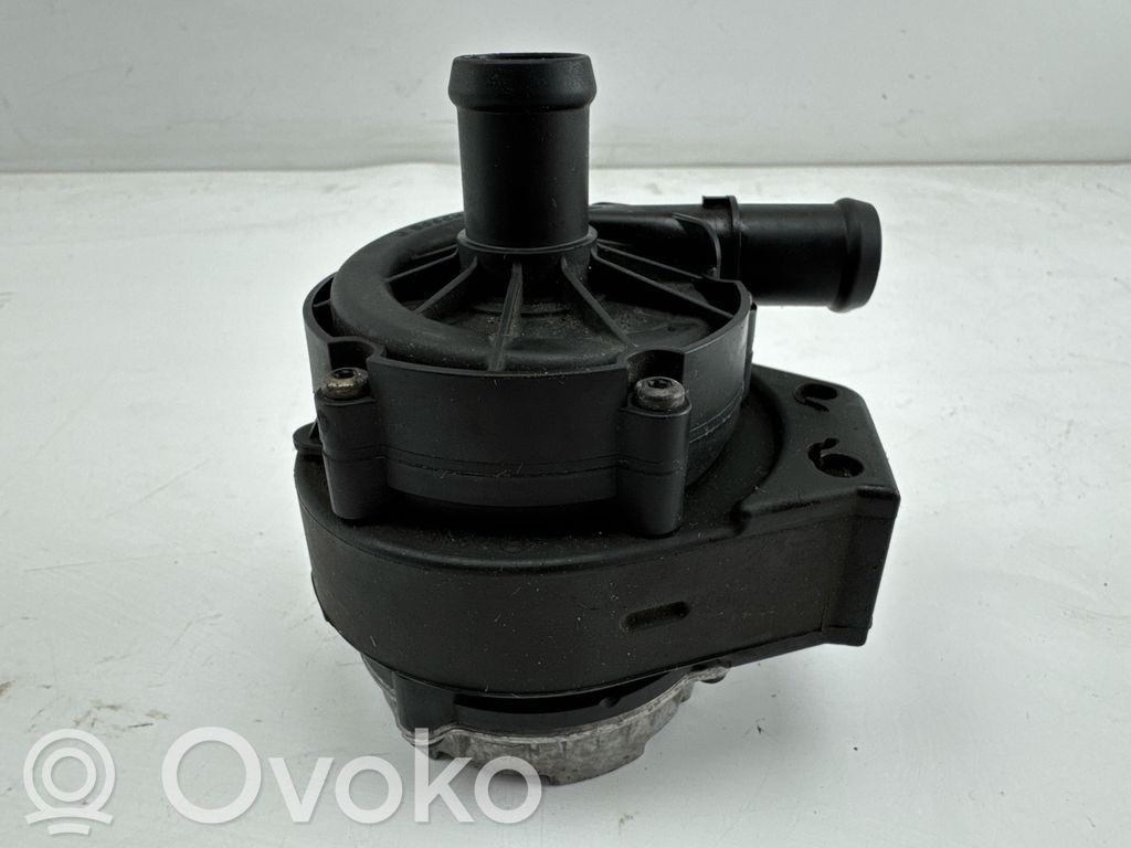 Volkswagen Golf VIII Pompa cyrkulacji / obiegu wody 
