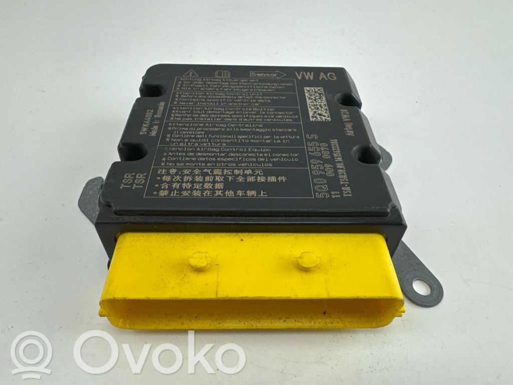 Audi A3 S3 8V Airbag control unit/module 