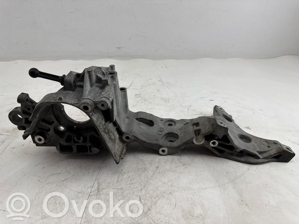 Audi A6 C7 Generator/alternator bracket 