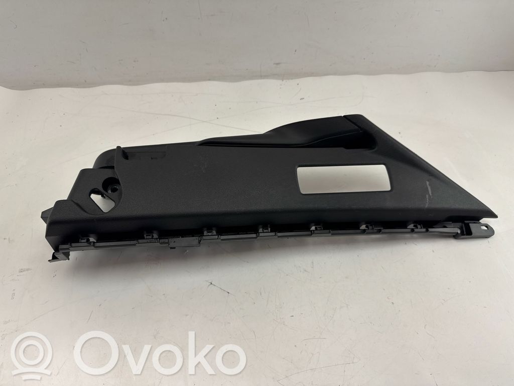 Toyota Corolla E210 E21 Šoninis apdailos skydas 