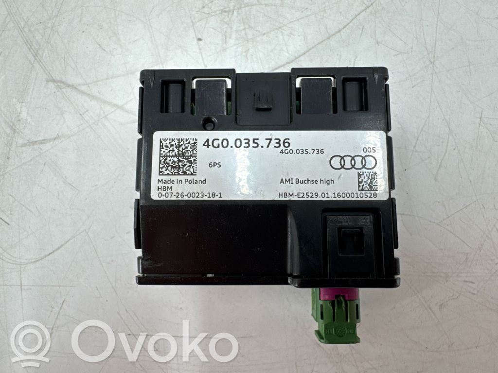 Audi RS6 C7 Enchufe conector entrada auxiliar 