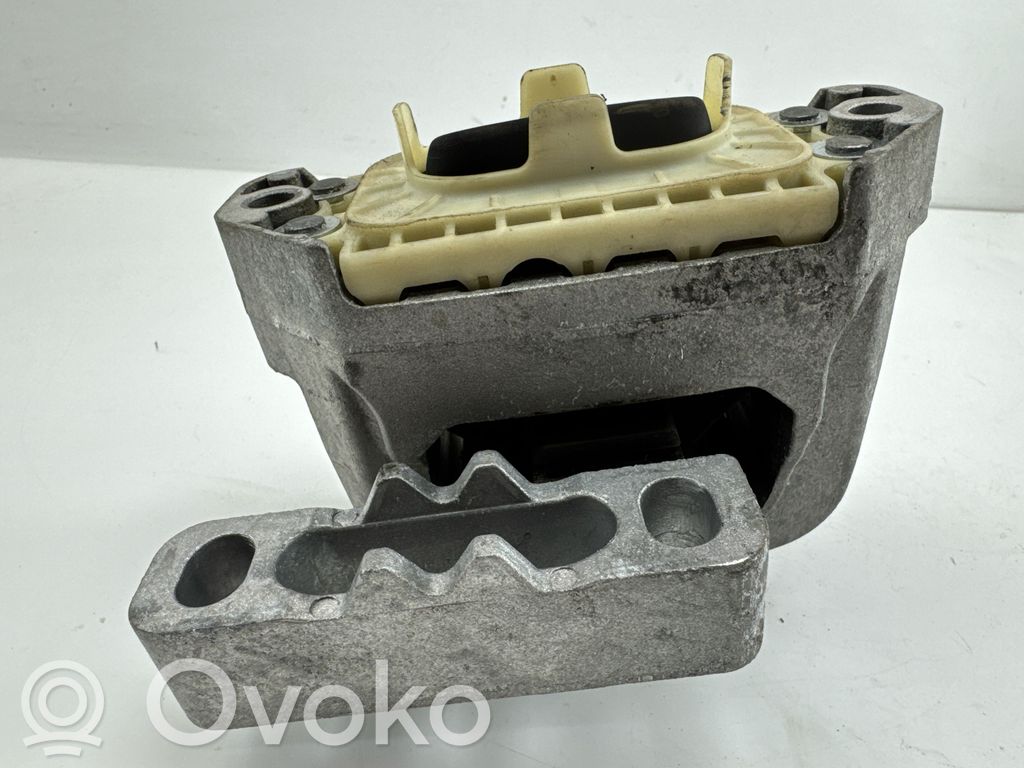 Volkswagen T-Cross Engine mount bracket 