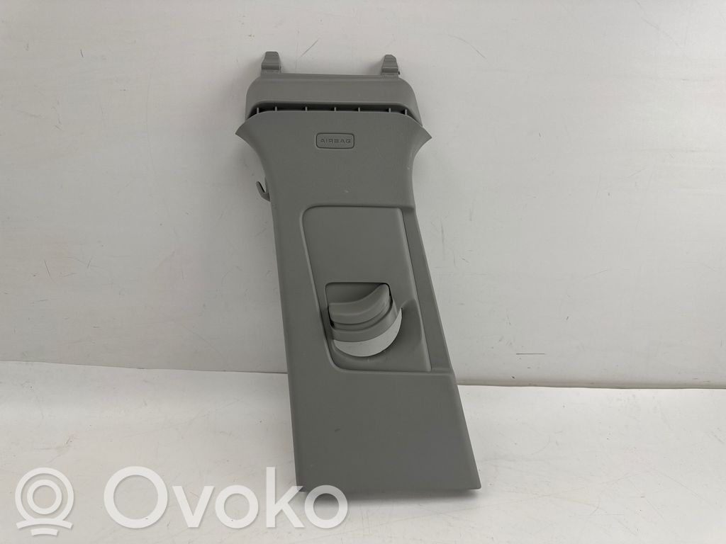 Audi Q2 - Pilar (B) (superior) 