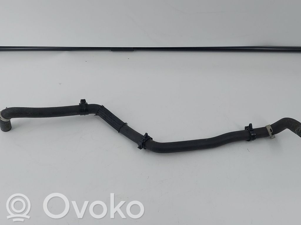 Toyota Yaris XP210 Engine coolant pipe/hose 