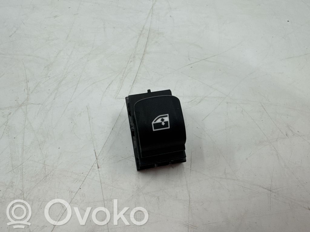 BMW 3 G20 G21 Elektrinių langų jungtukas 
