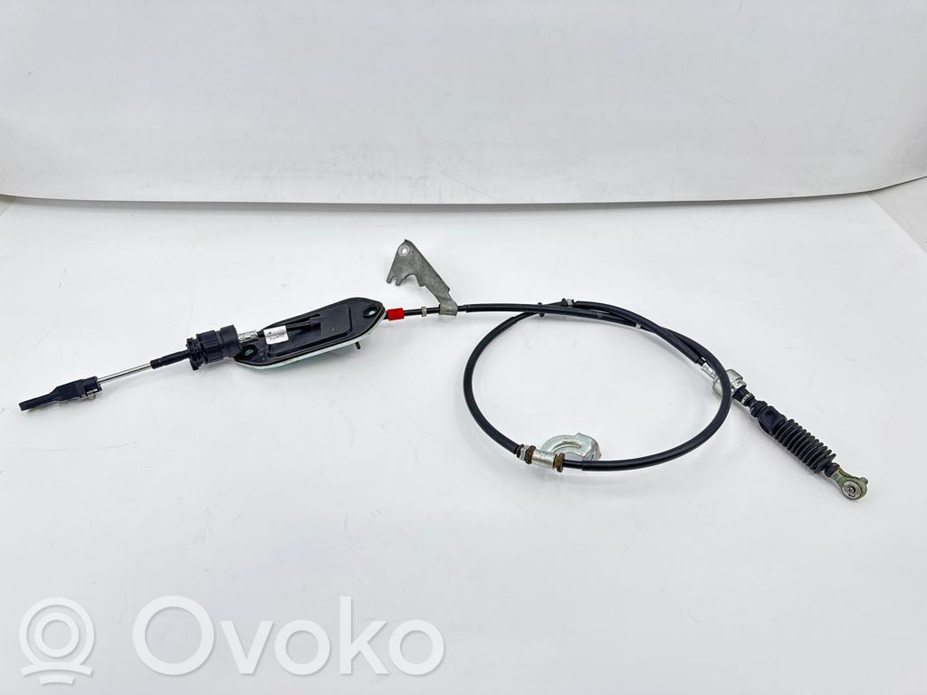 Toyota Yaris XP210 Linka zmiany biegów 