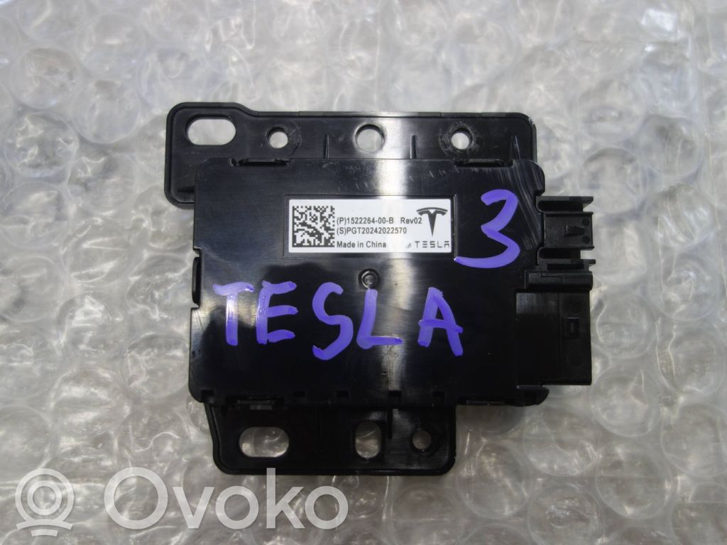 Tesla Model 3 USB socket connector 