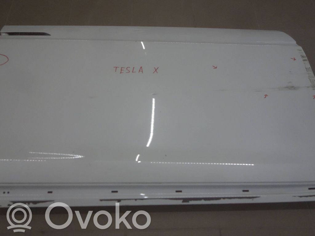 Tesla Model X Front door 