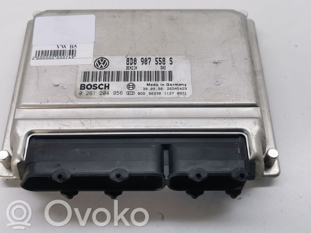 Volkswagen PASSAT B5 Engine control unit/module 