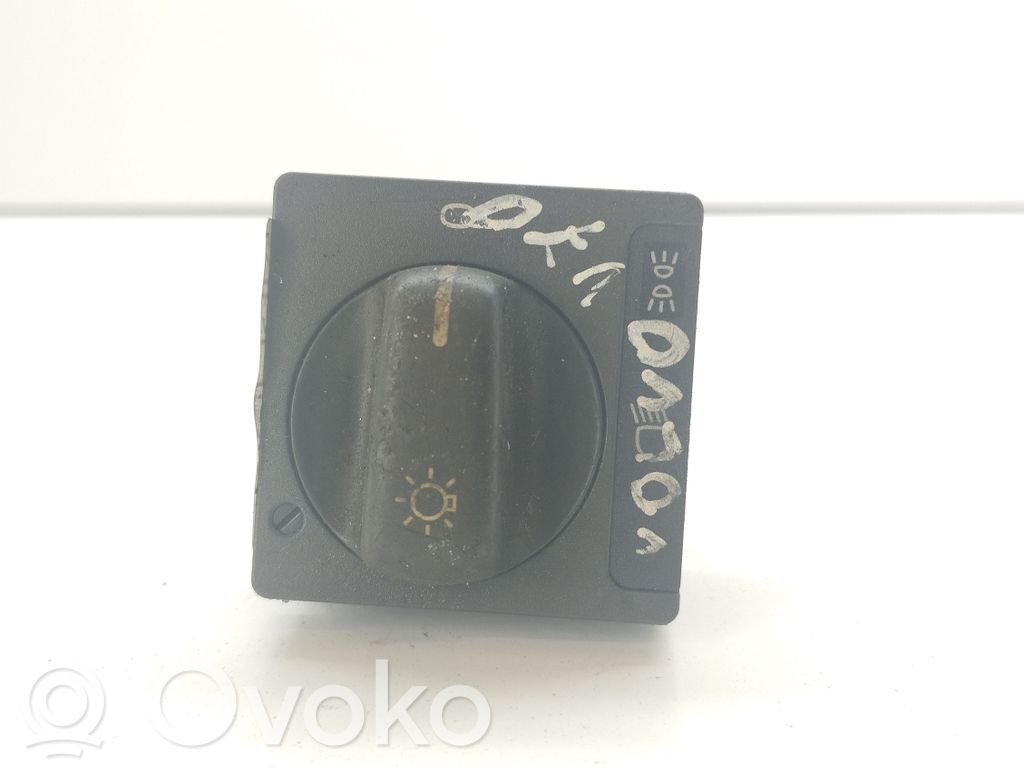 Volvo S70  V70  V70 XC Light switch 