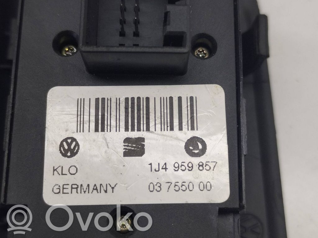 Volkswagen PASSAT B5 Electric window control switch 