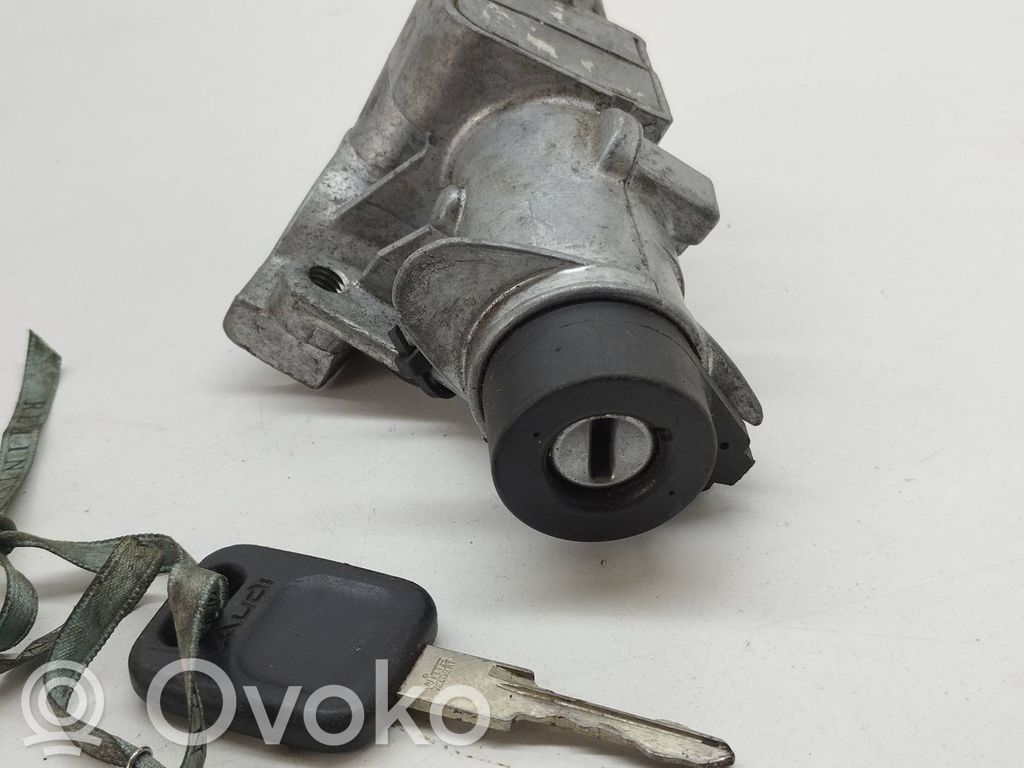 Audi A4 S4 B5 8D Virtalukon kytkin 