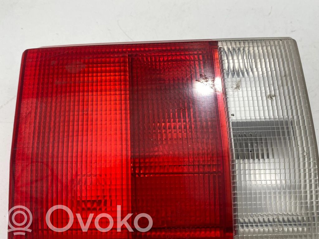 Audi 80 90 B3 Takaluukun takavalot 