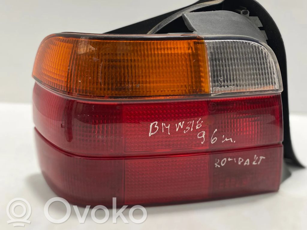 BMW 3 E36 Galinis žibintas kėbule 