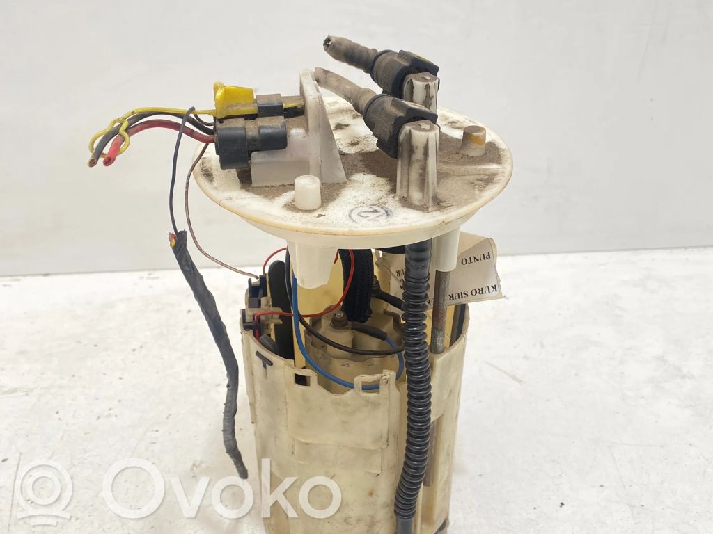 Fiat Punto (188) Bomba interna de combustible 