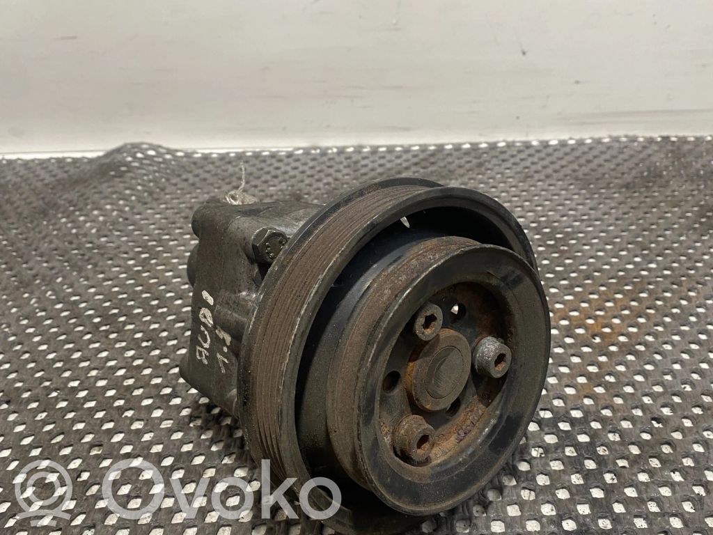 Audi A4 S4 B5 8D Pompa wspomagania 