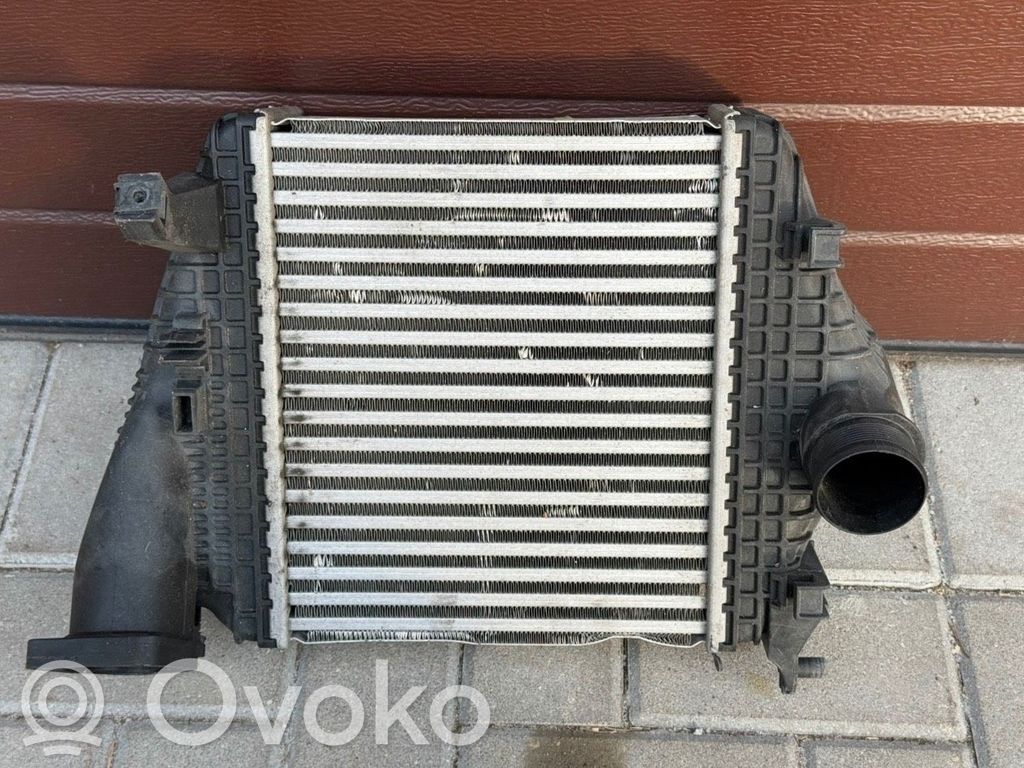 Interkūlerio radiatorius   4M0145804,4M0145804BT,RD20CCD07F8,4M0145804BT
