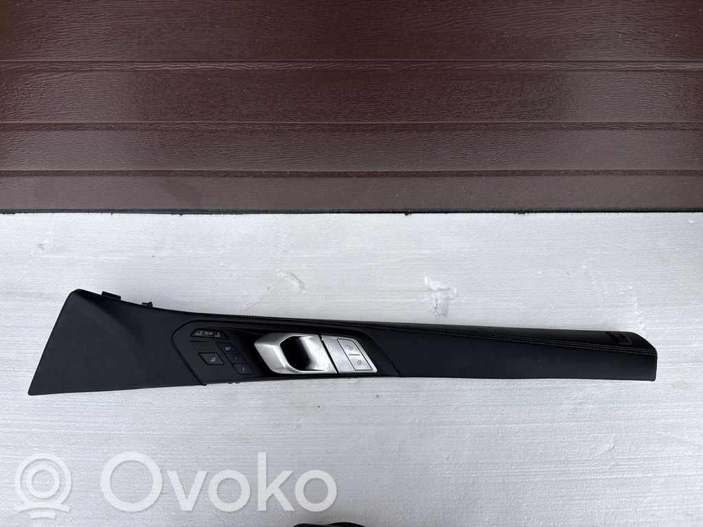BMW X7 G07 Other front door trim element 