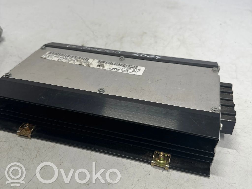 Wzmacniacz audio   3D0035456A,VWZ4Z3C7005049,09384489