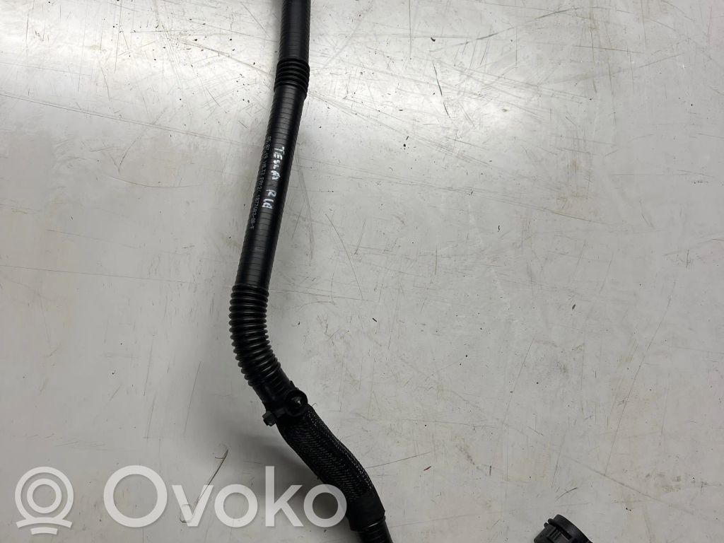 Tesla Model 3 Engine coolant pipe/hose 