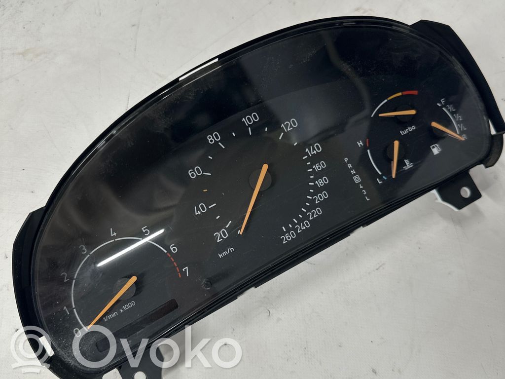 Saab 9-5 Geschwindigkeitsmesser Cockpit 
