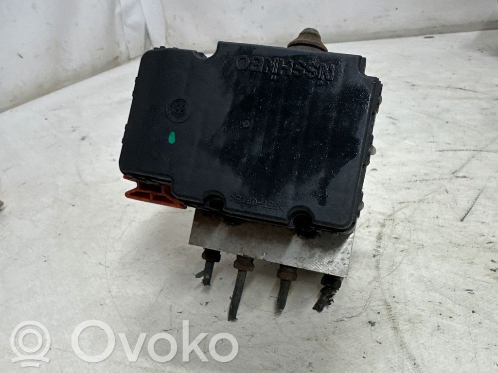 Mitsubishi Space Runner ABS Steuergerät 