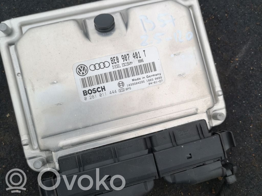 Volkswagen PASSAT B5.5 Engine control unit/module 