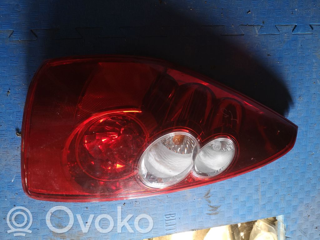 Rear/tail lights