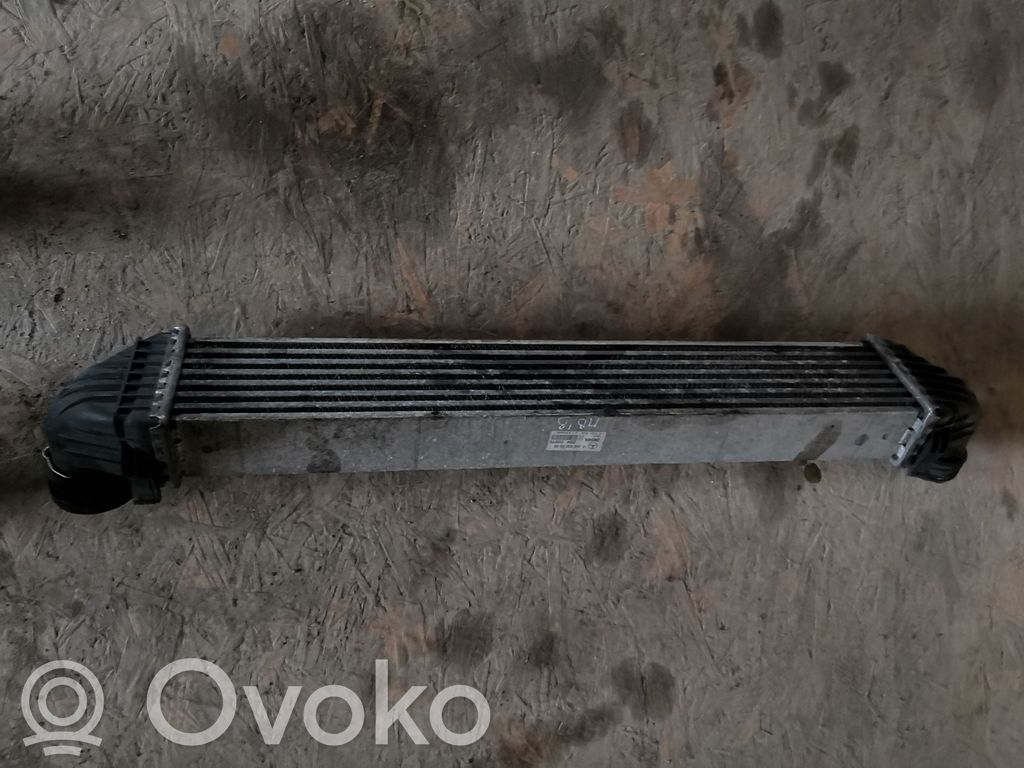 Mercedes-Benz B W245 Chłodnica powietrza doładowującego / Intercooler 
