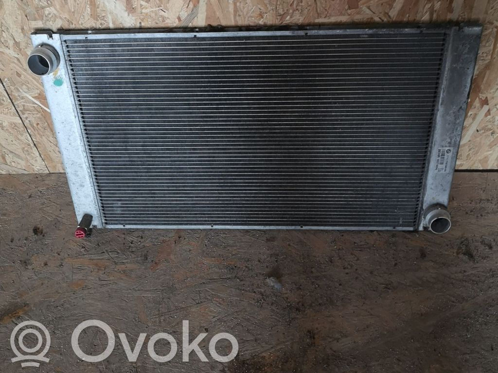 BMW 5 E60 E61 Coolant radiator 