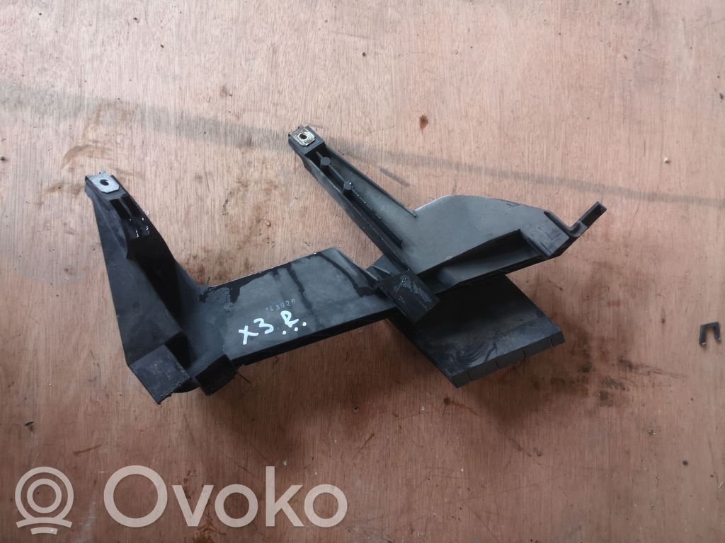 BMW X3 E83 Headlight/headlamp mounting bracket 