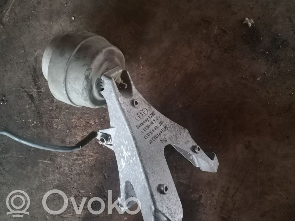 Seat Exeo (3R) Engine mounting bracket 