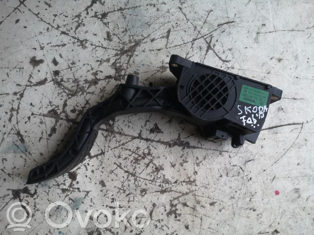 Skoda Fabia Mk2 (5J) Pedał gazu / przyspieszenia 