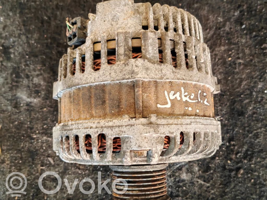 Nissan Juke I F15 Alternator 