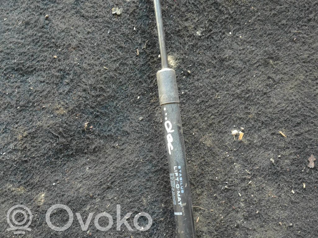 Dacia Duster Tailgate/trunk strut/damper 