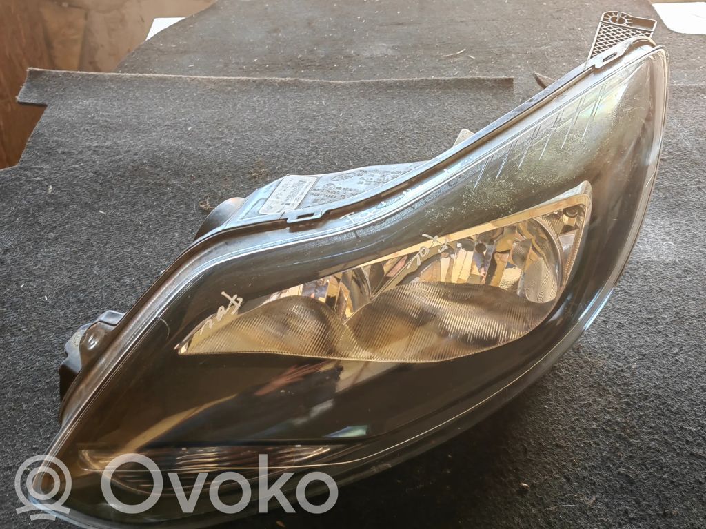 Ford Focus Scheinwerfer 