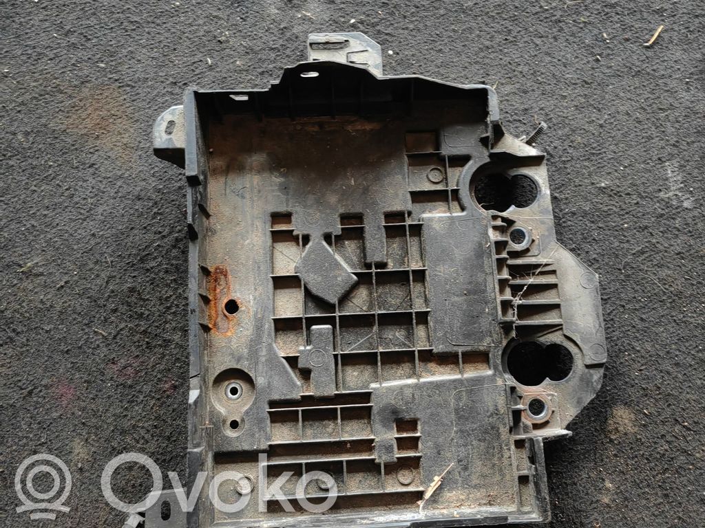 Renault Modus Akumuliatoriaus tvirtinimo padas 