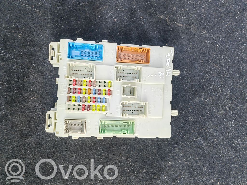 Ford Focus Fuse module 