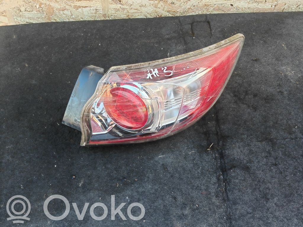 Rear/tail lights