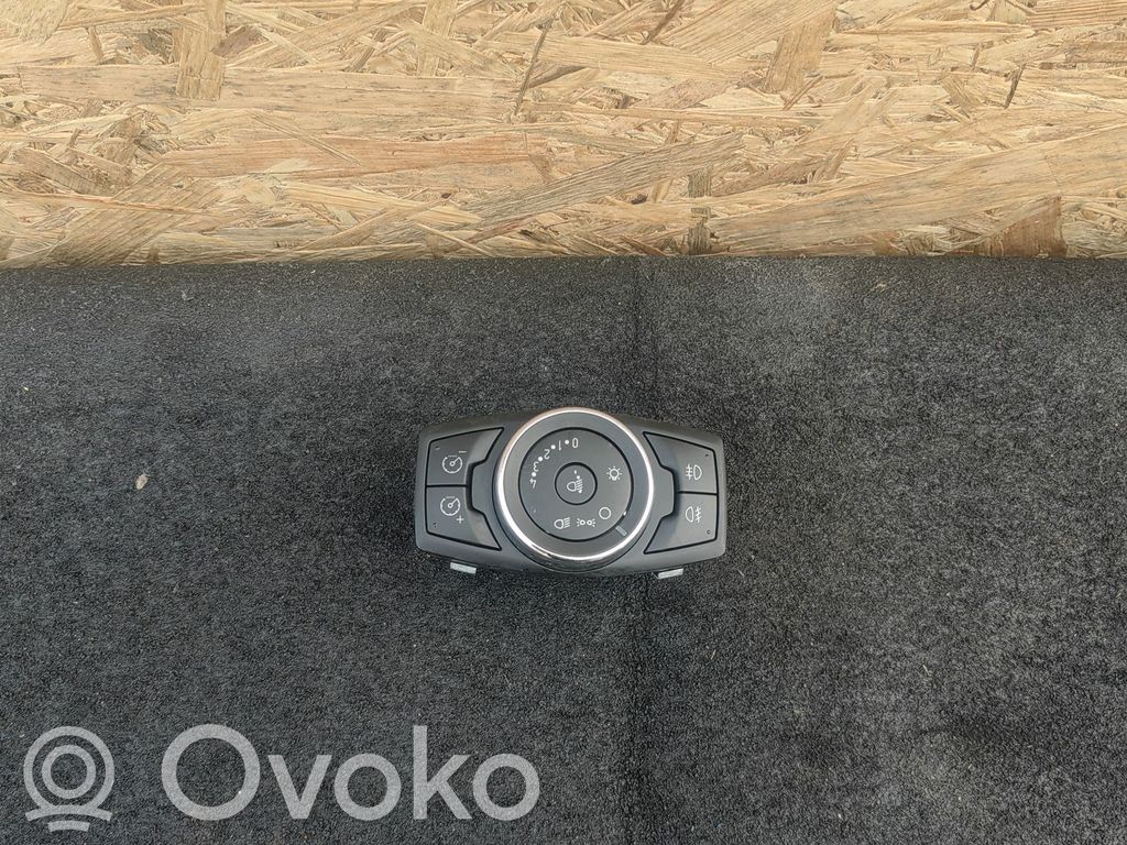 Ford Focus Light switch 