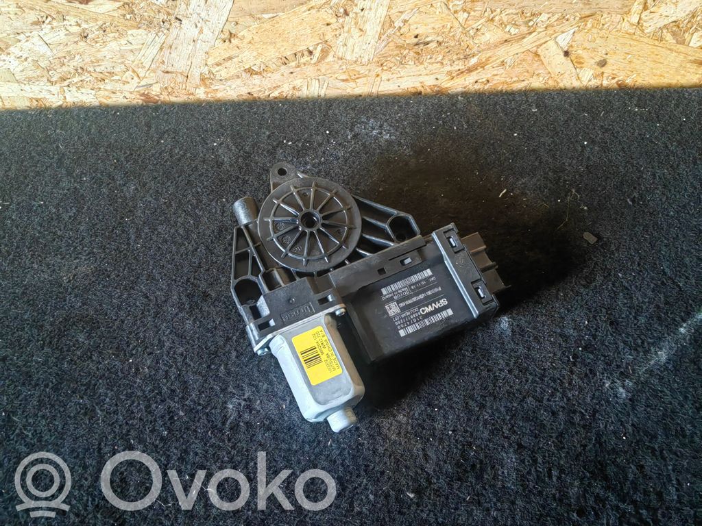 Volvo S90, V90 Rear door window regulator motor 
