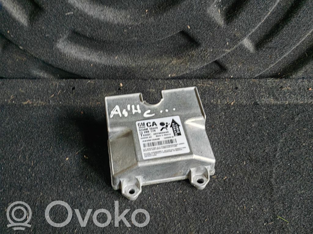 Opel Astra H Airbag control unit/module 