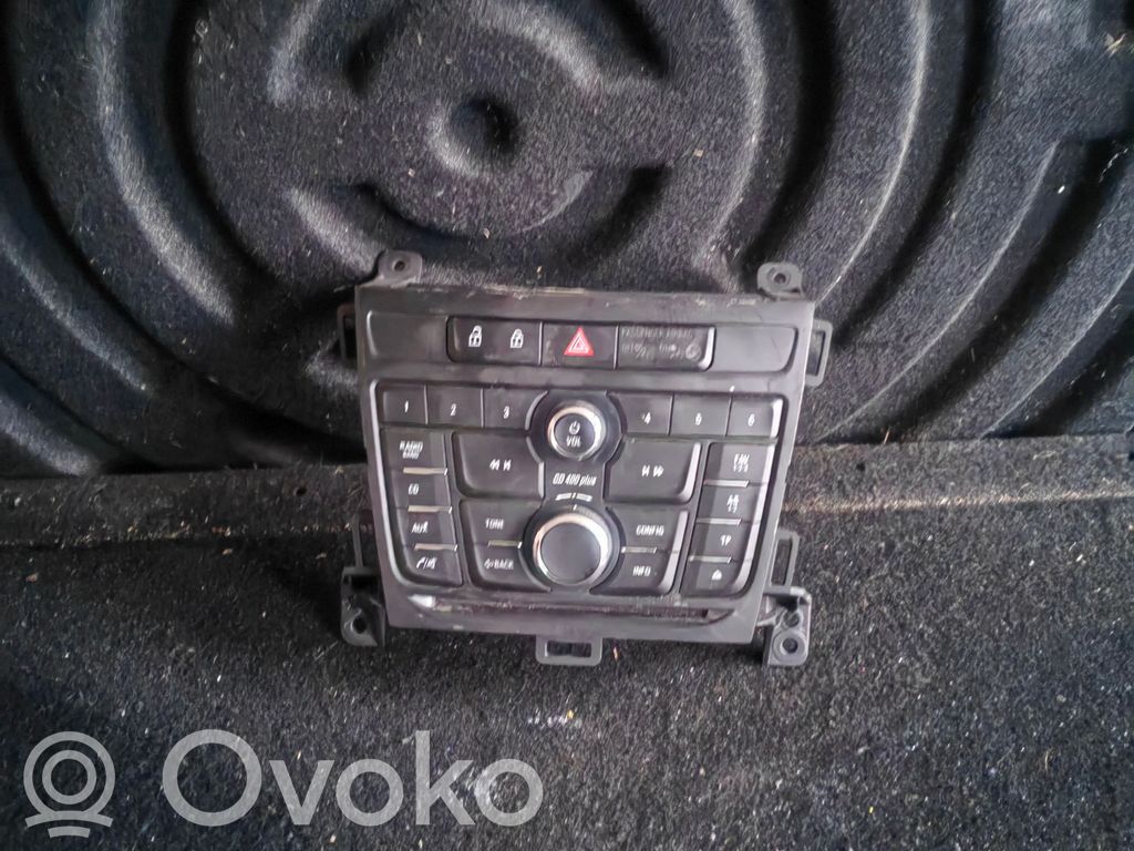 Opel Zafira C Unidad central de control multimedia 
