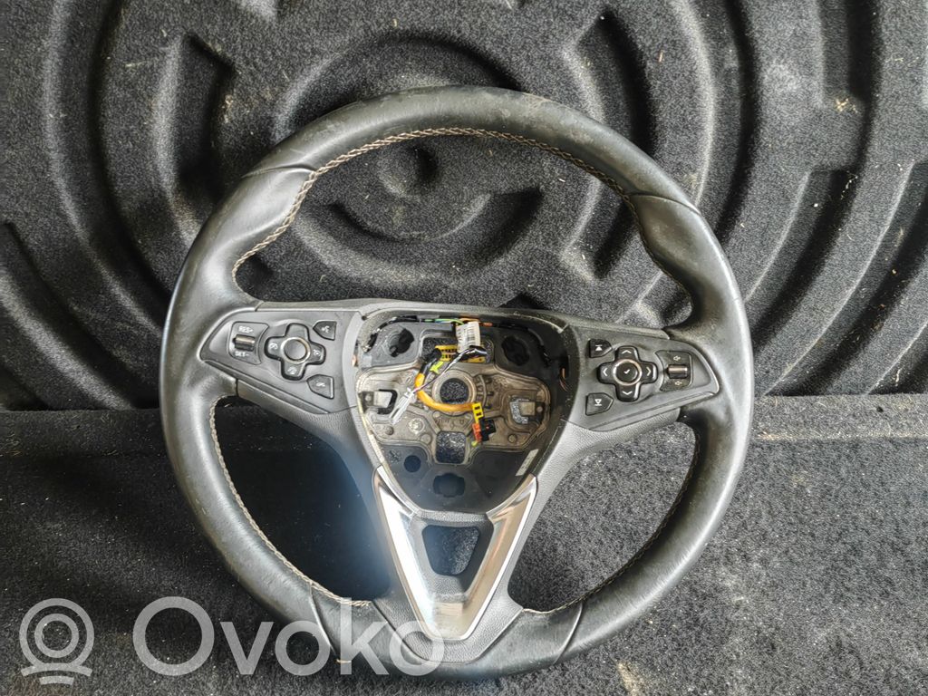 Opel Astra K Ohjauspyörä 