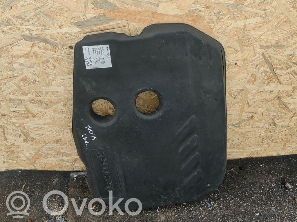 Volvo V40 Engine cover (trim) 