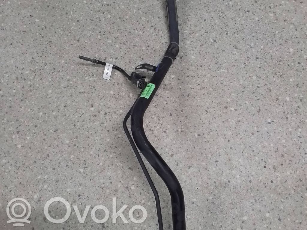Dodge Challenger Conductă umplere rezervor combustibil 