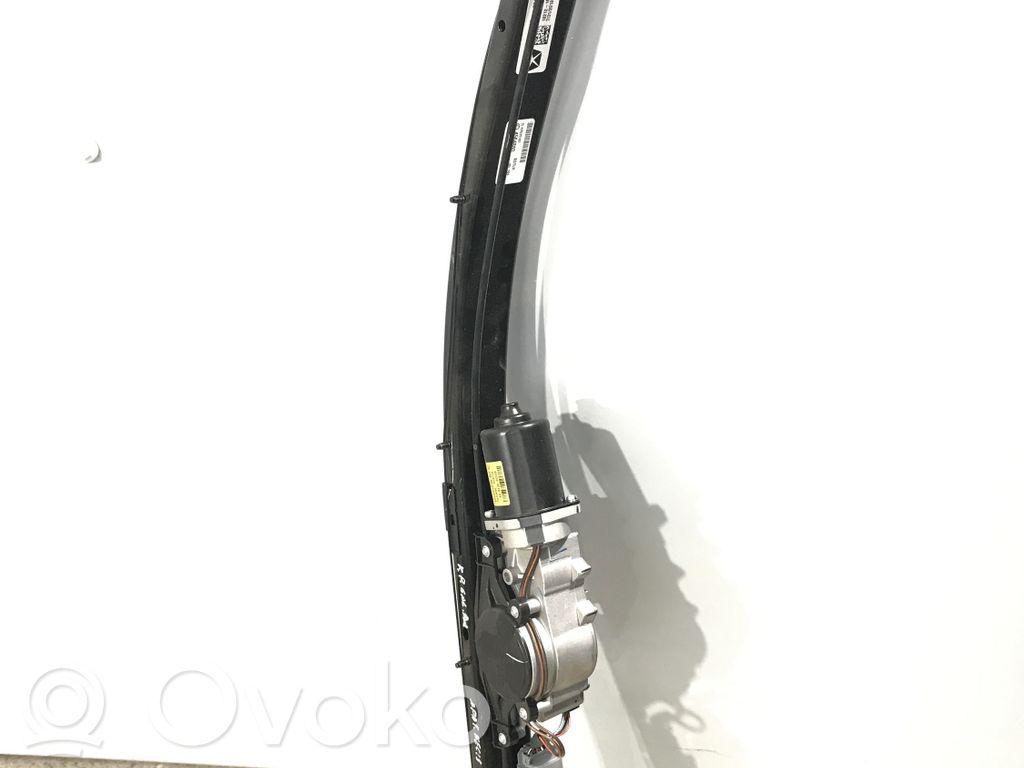 Sliding door lower roller guide/hinge   68368919AC,4564880,KR525187,28626243,5926743AK,624318152R0263,68369596AB